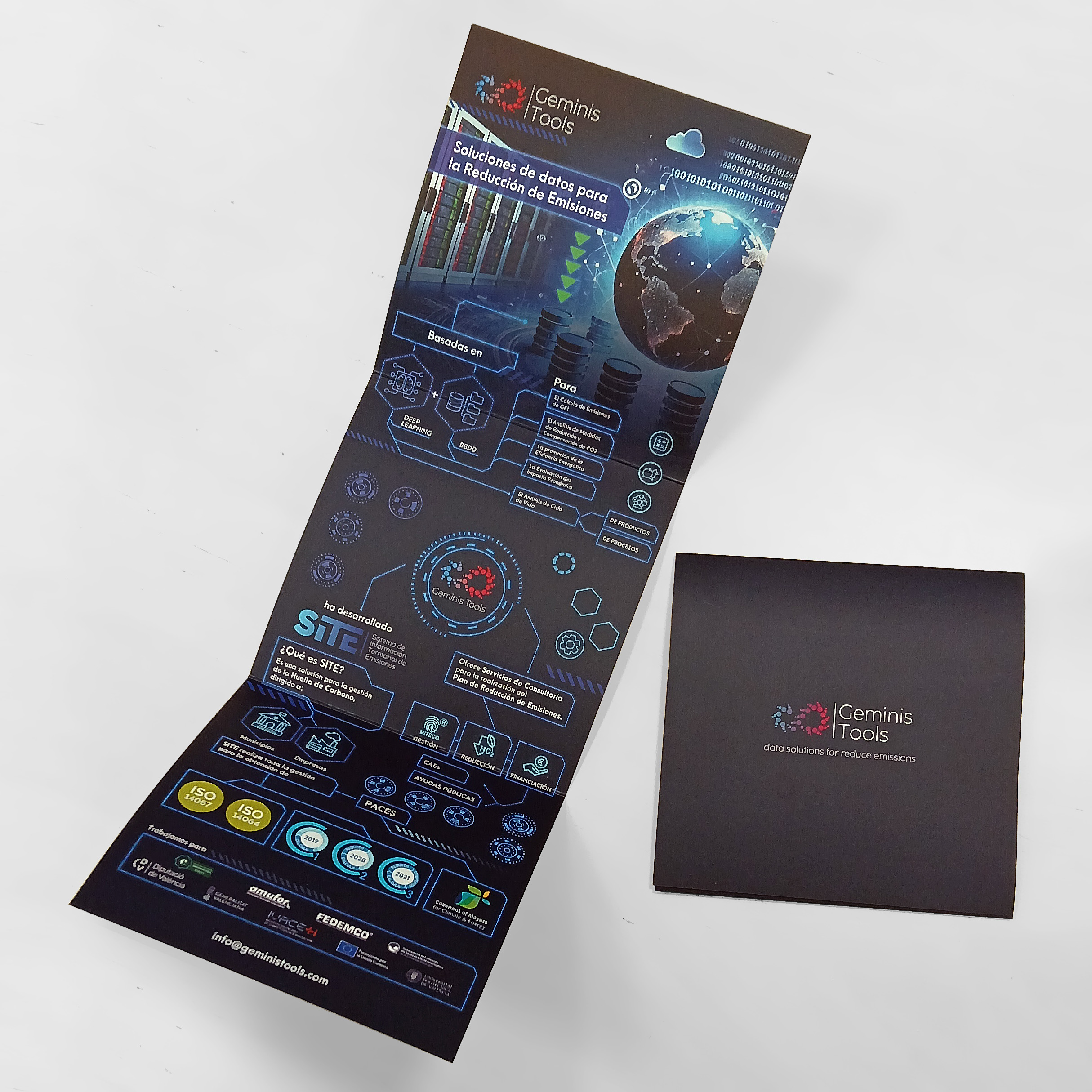 Diseño de catálogo para Lewu. Agencia creativa en Valencia.